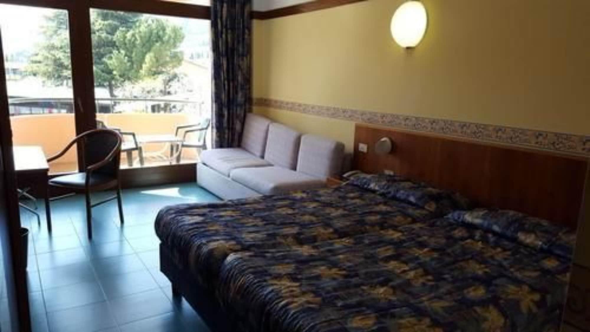 Hotel Royal Гарда Экстерьер фото