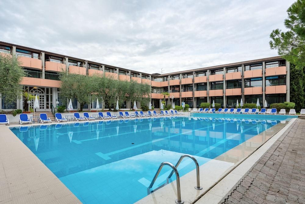 Hotel Royal Гарда Экстерьер фото