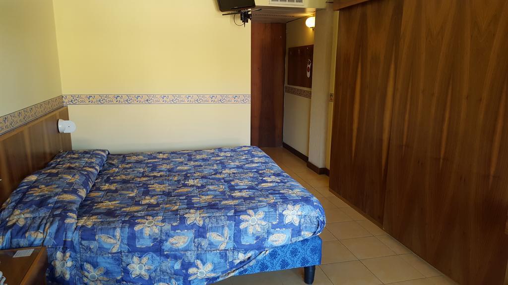 Hotel Royal Гарда Номер фото