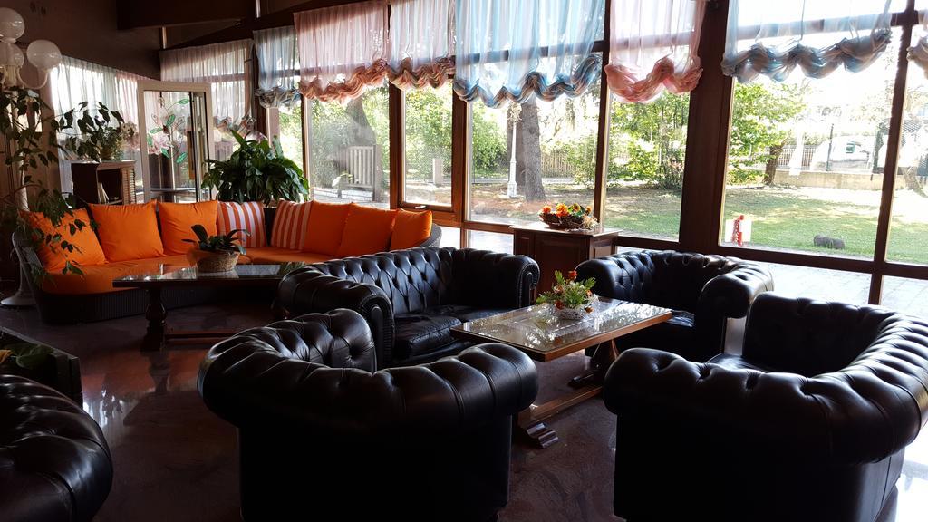 Hotel Royal Гарда Экстерьер фото
